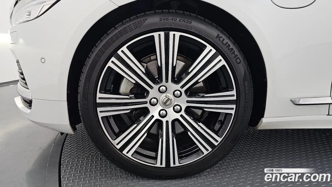 Volvo S90 2021 из KR, фото 5