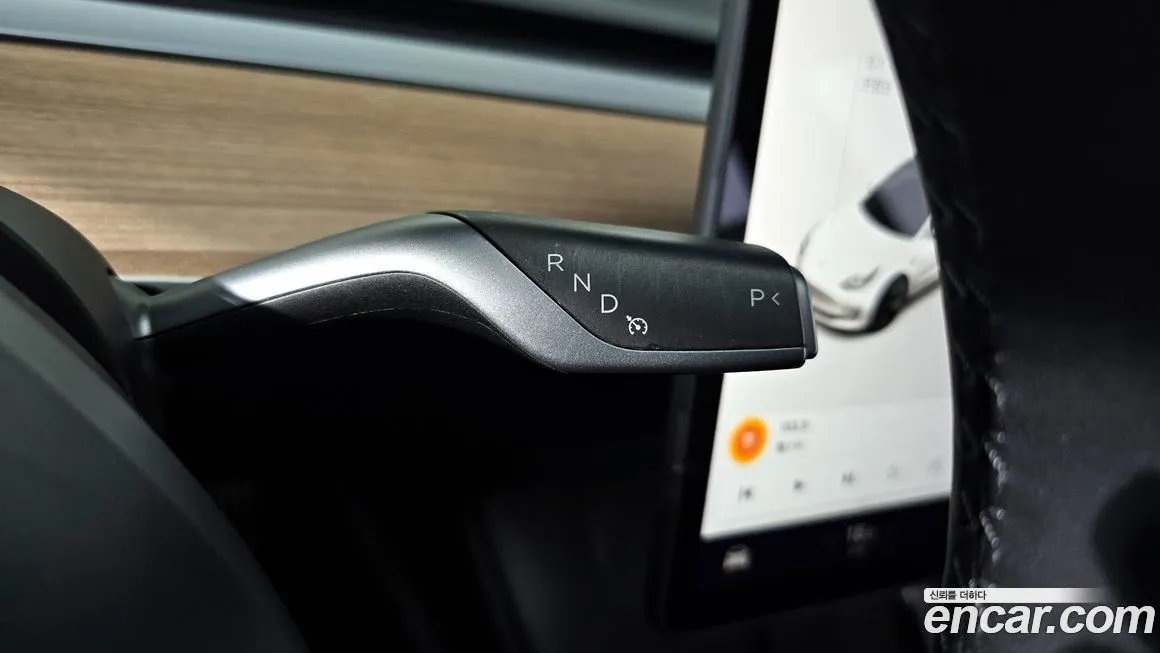 Tesla Model 3 2021 из KR, фото 9