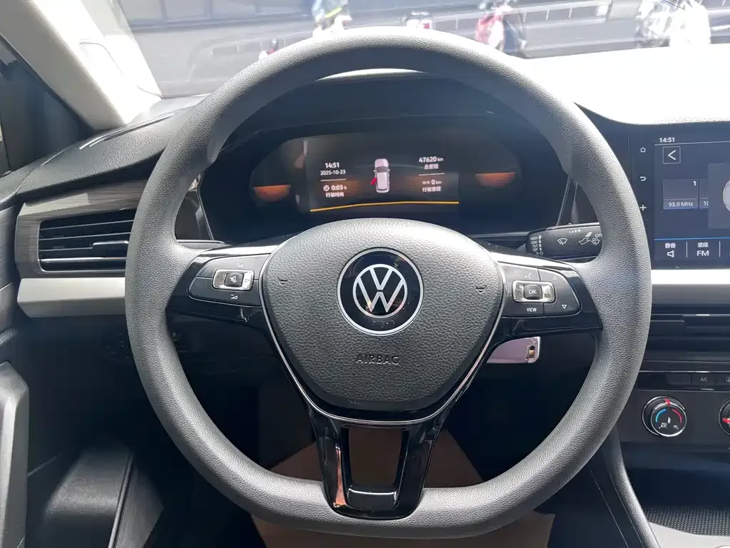 Volkswagen Lavida 2022 из CN, фото 9