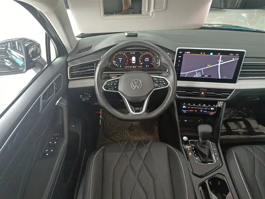 Volkswagen Tiguan L 2023 из CN, фото 3