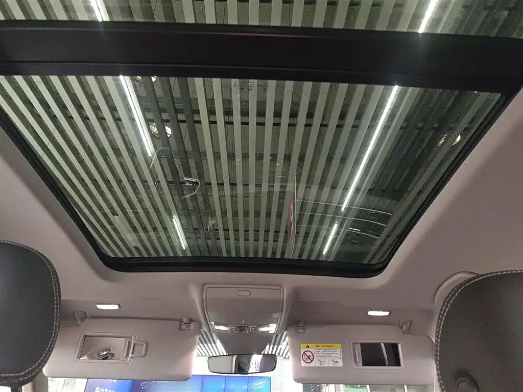 Volkswagen Tiguan L 2023 из CN, фото 8