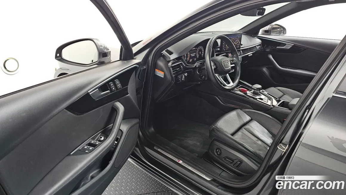 Audi A4 2021 из KR, фото 10