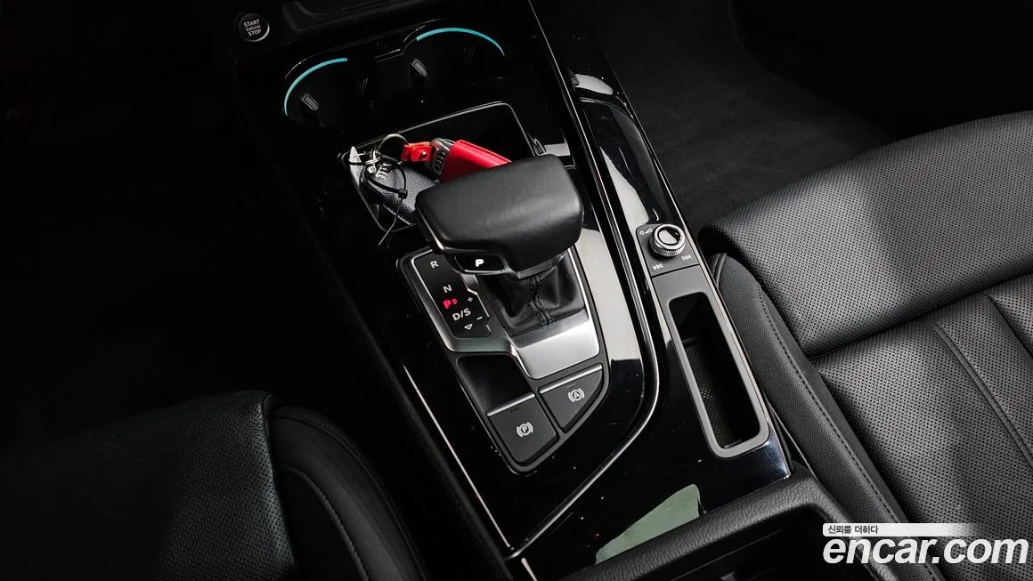 Audi A4 2021 из KR, фото 9