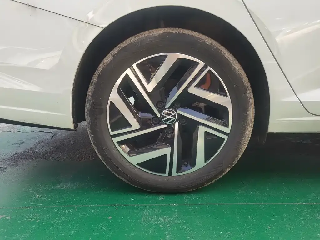 Volkswagen Sagitar 2023 из CN, фото 9