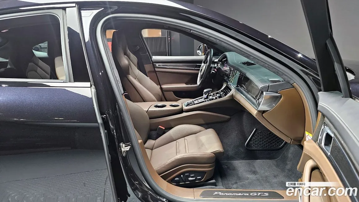 Porsche Panamera 2023 из KR, фото 10