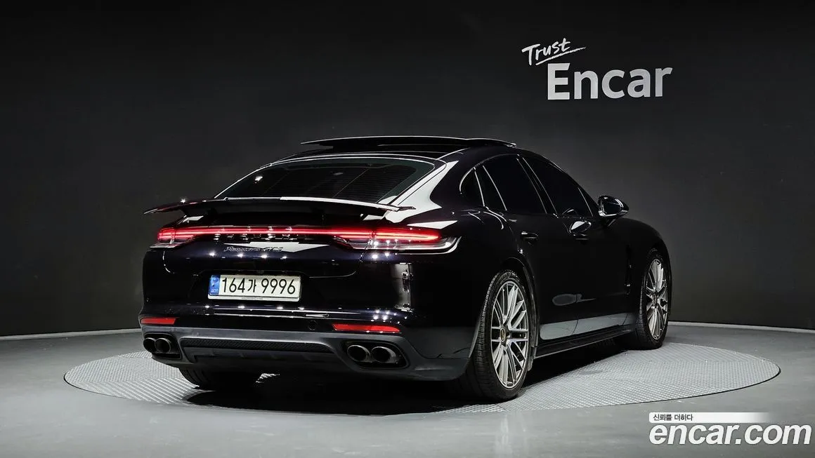 Porsche Panamera 2023 из KR, фото 2
