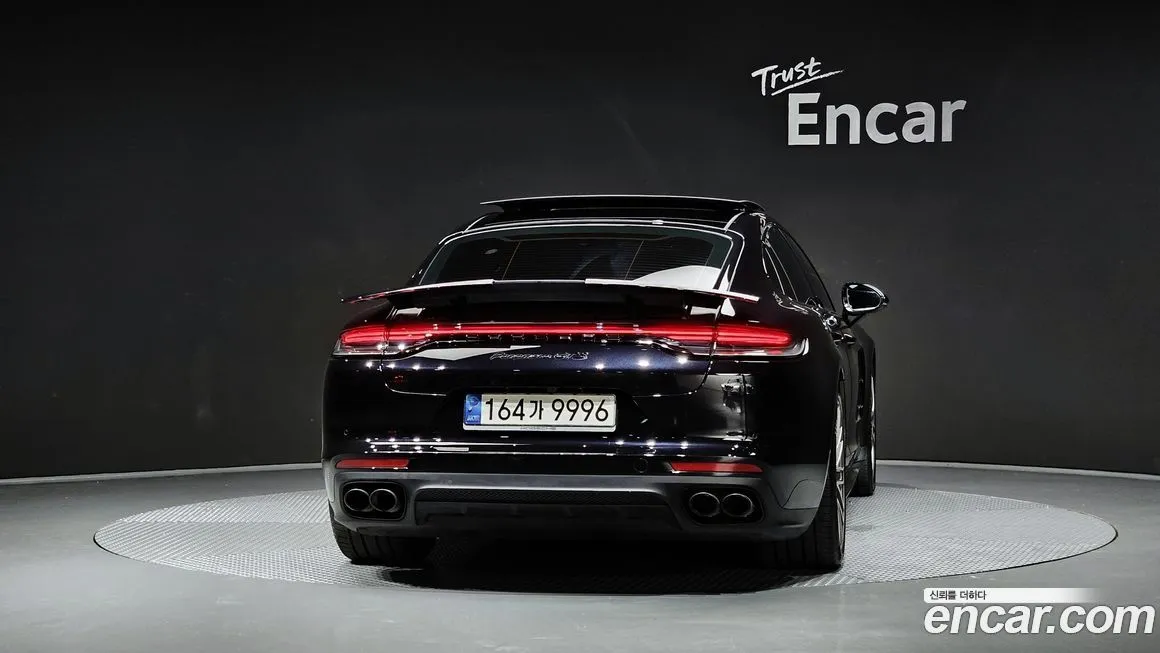 Porsche Panamera 2023 из KR, фото 4