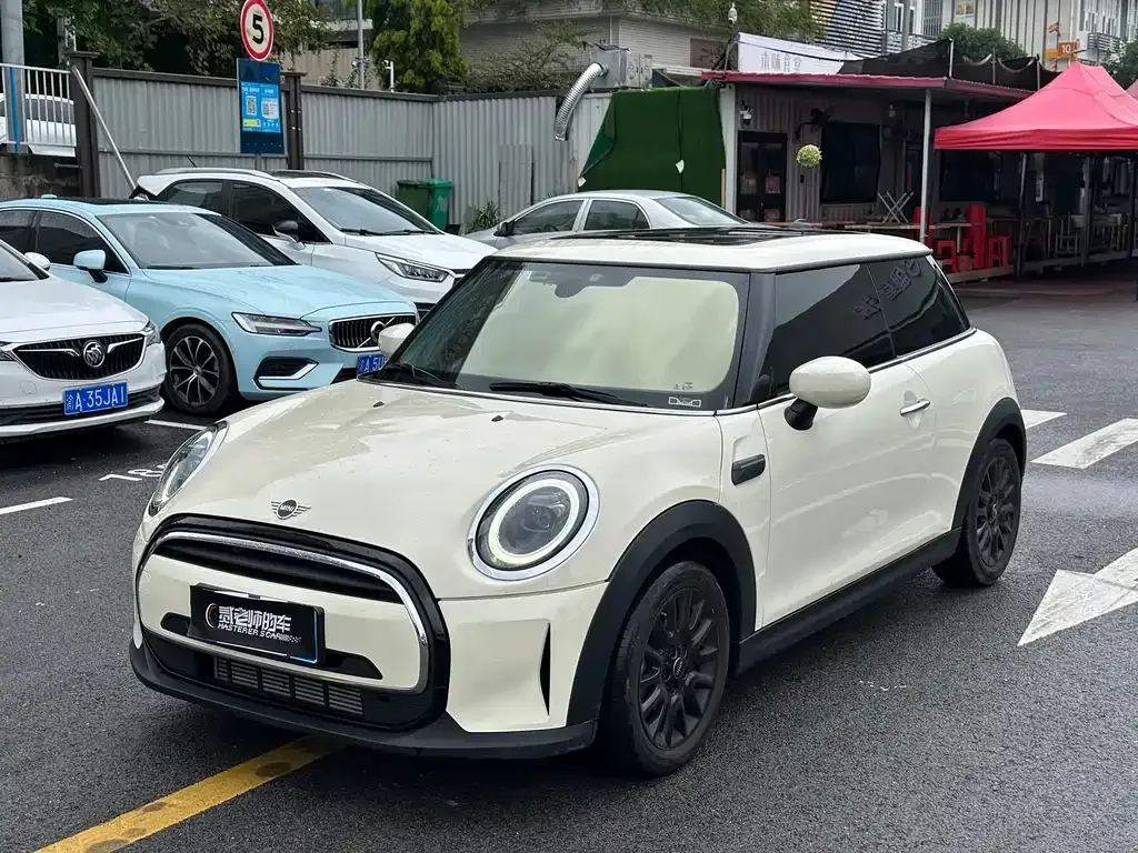 MINI Cooper (3-door) 2022 из CN, фото 1