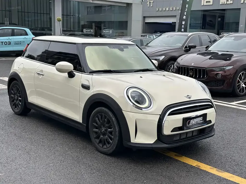 MINI Cooper (3-door) 2022 из CN, фото 3