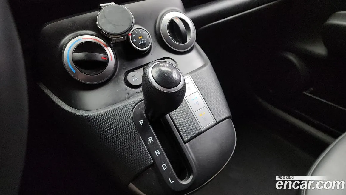Hyundai Casper — фото 9