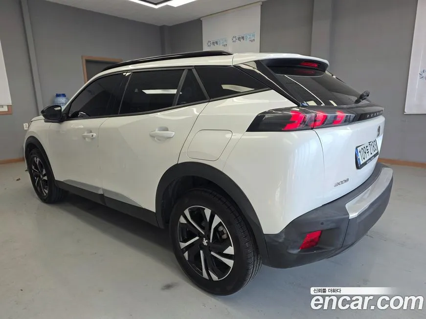 Peugeot 2008 2022 из KR, фото 2