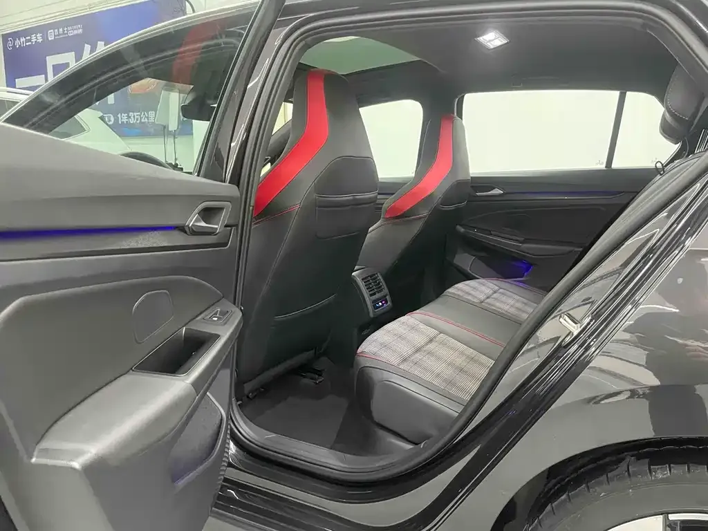 [object Object] Golf GTI 2021 из CN, фото 10