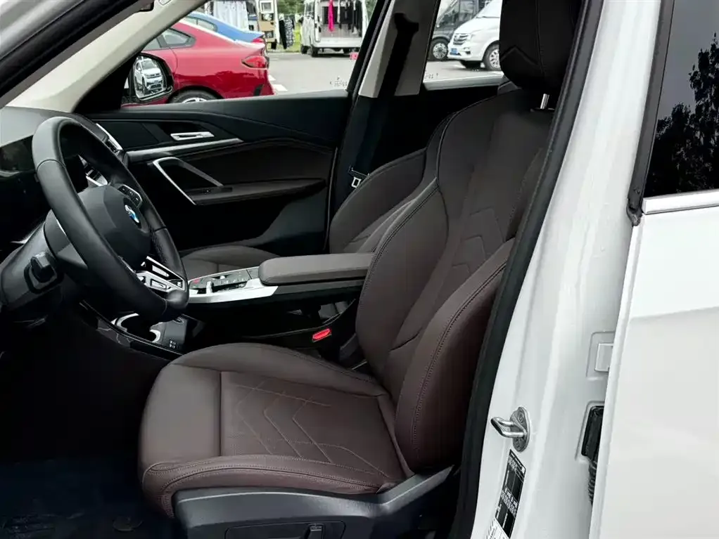 BMW X1 2025 из CN, фото 10