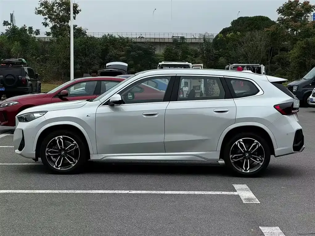 BMW X1 2025 из CN, фото 3