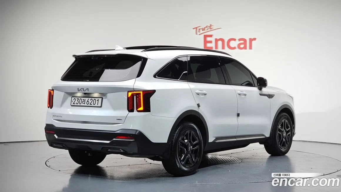 Kia Sorento 2024 из KR, фото 2