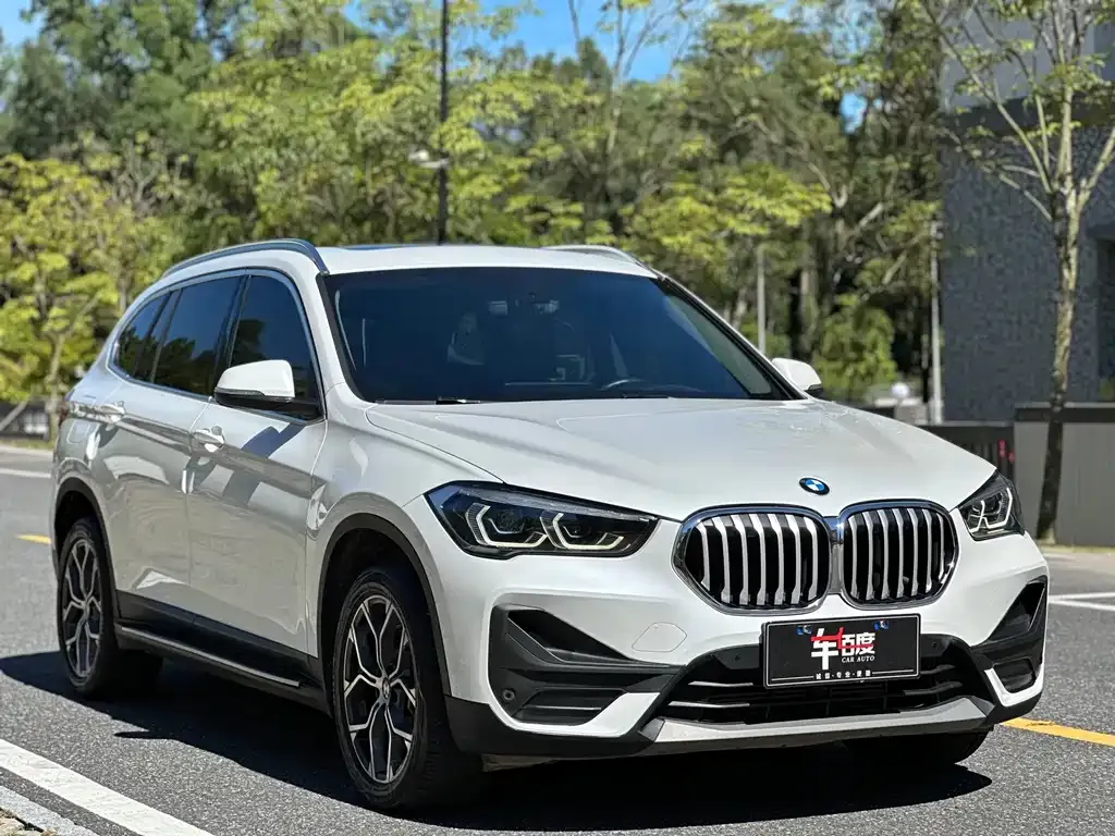BMW X1 — фото 3