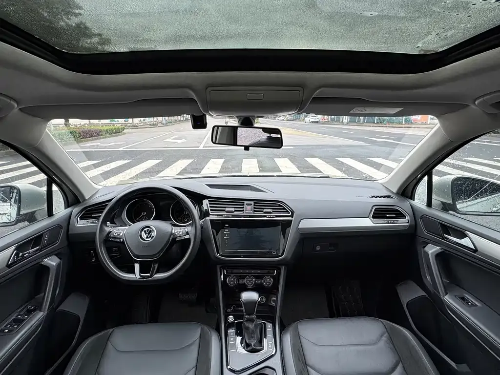 Volkswagen Tiguan L 2021 из CN, фото 6