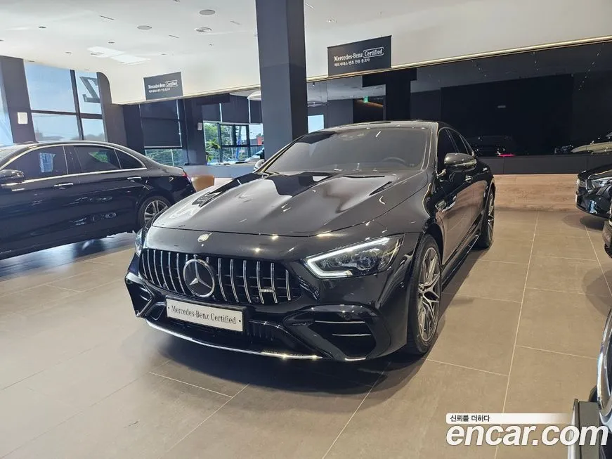 Mercedes-Benz AMG GT — фото 1