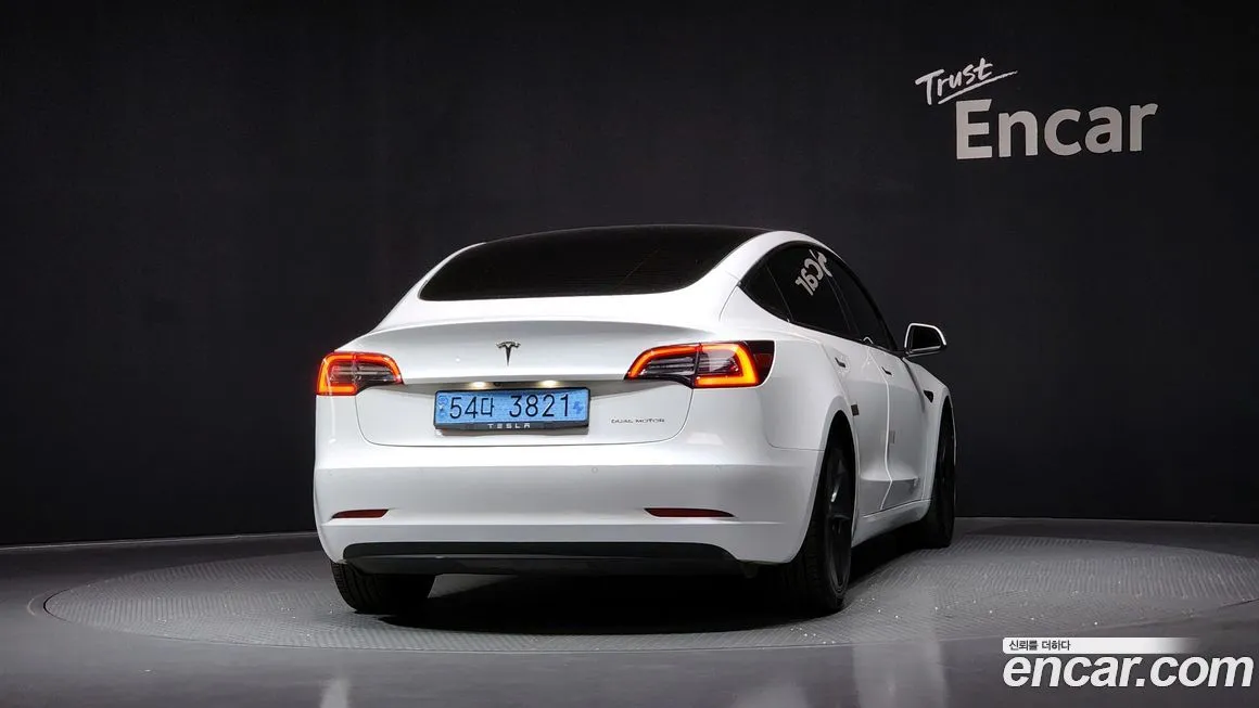 Tesla Model 3 2022 из KR, фото 4