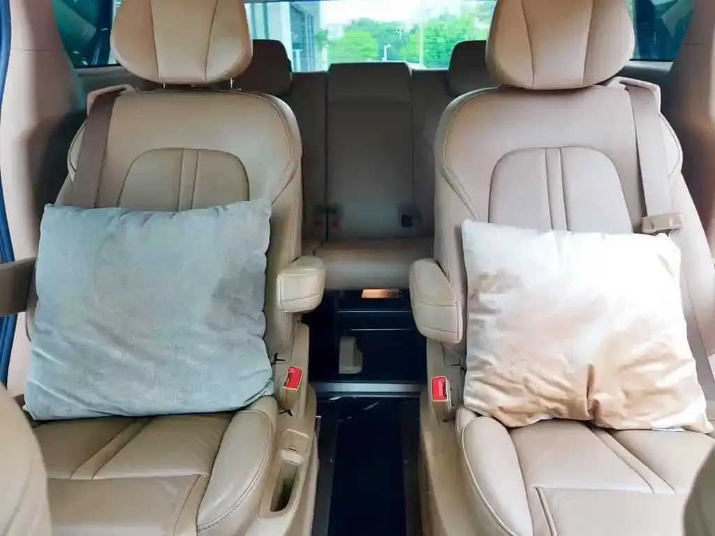 Buick GL8 2021 из CN, фото 10