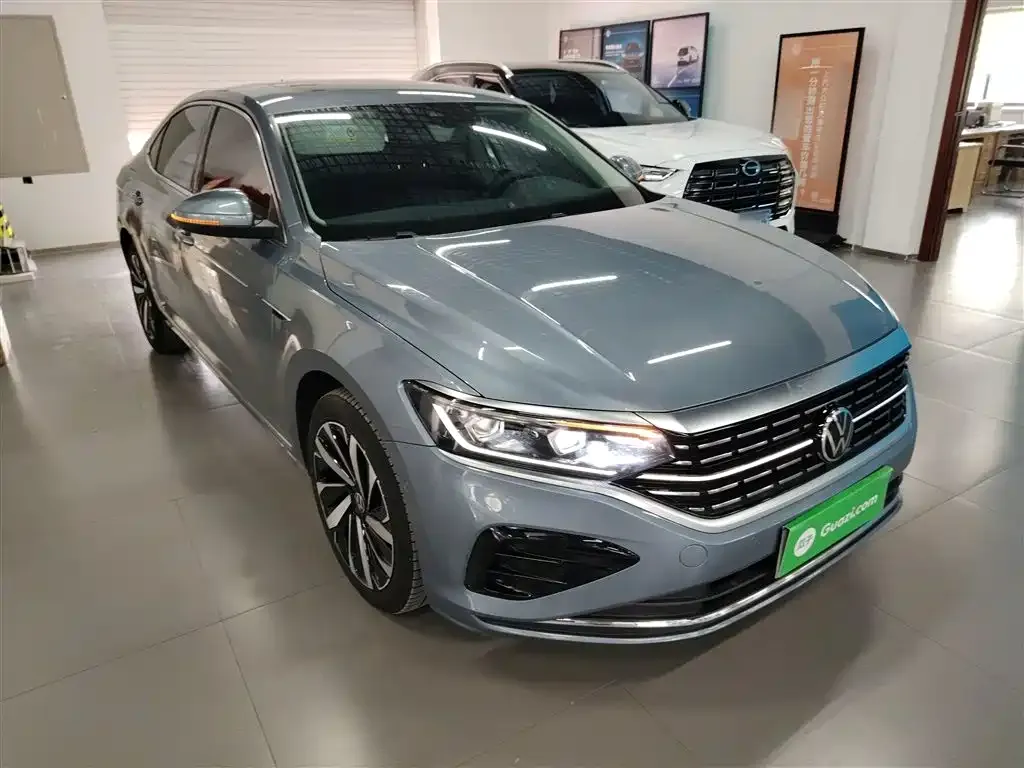 Volkswagen Passat 2023 из CN, фото 4