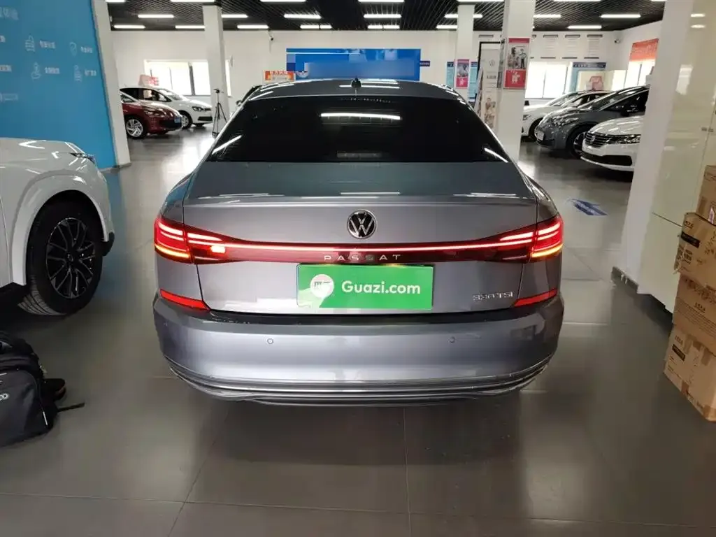 Volkswagen Passat 2023 из CN, фото 6