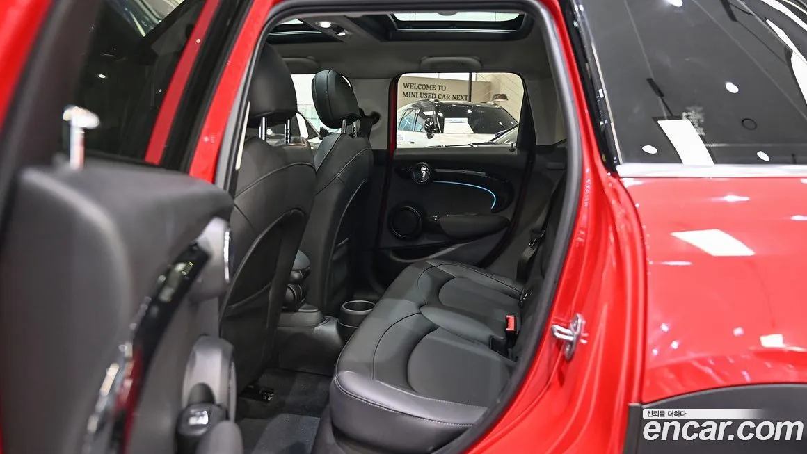 Mini Cooper 2022 из KR, фото 10