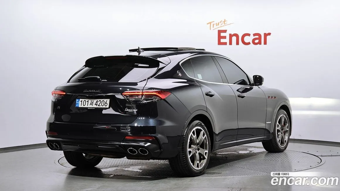 Maserati Levante 2021 из KR, фото 2