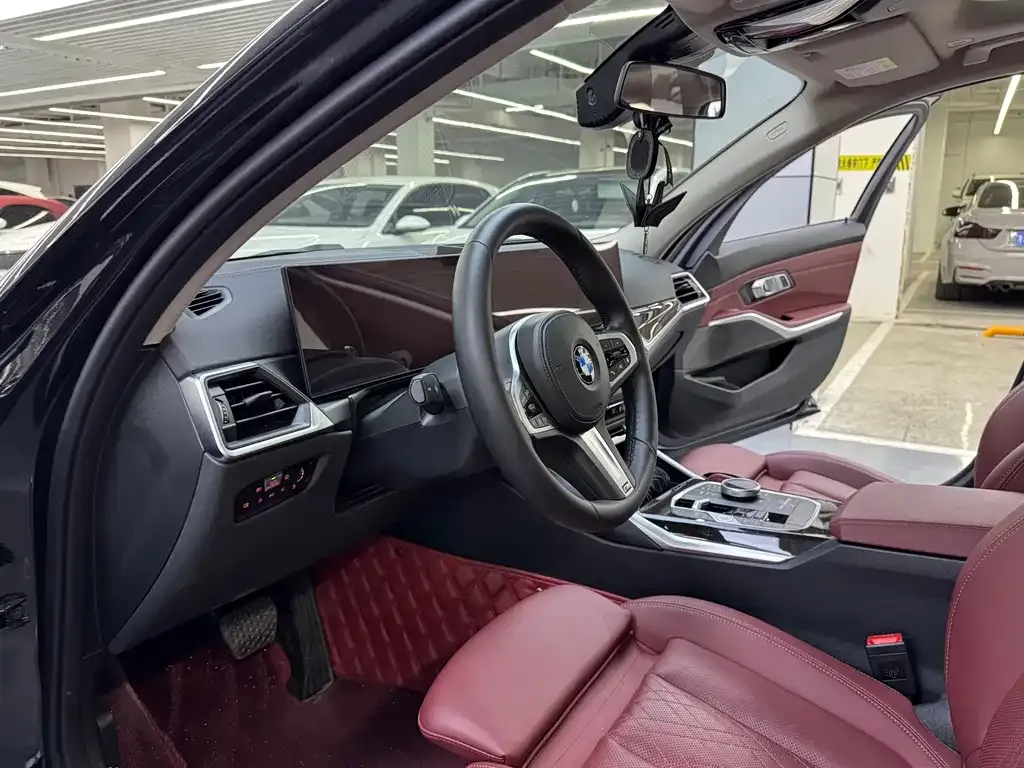 BMW 3 Series 2024 из CN, фото 5