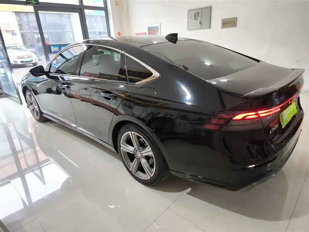 Honda Accord 2024 из CN, фото 5