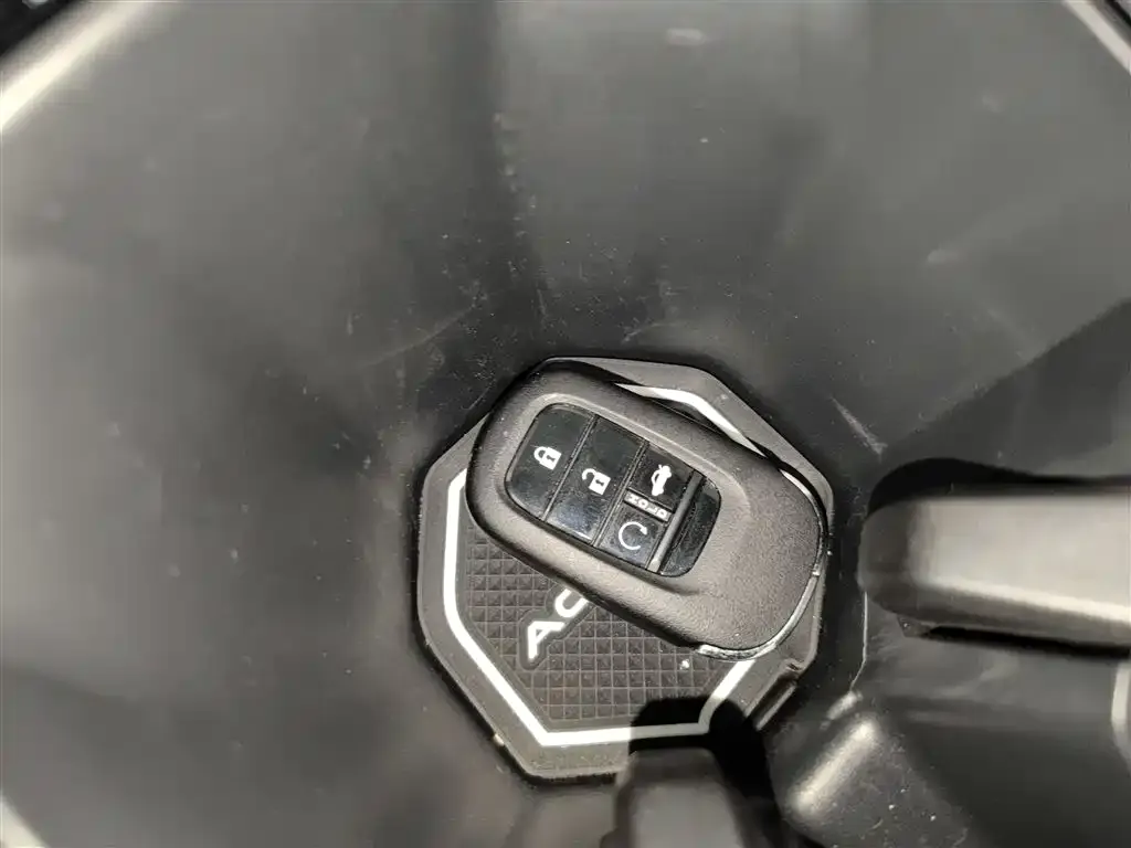 Honda Accord 2024 из CN, фото 9