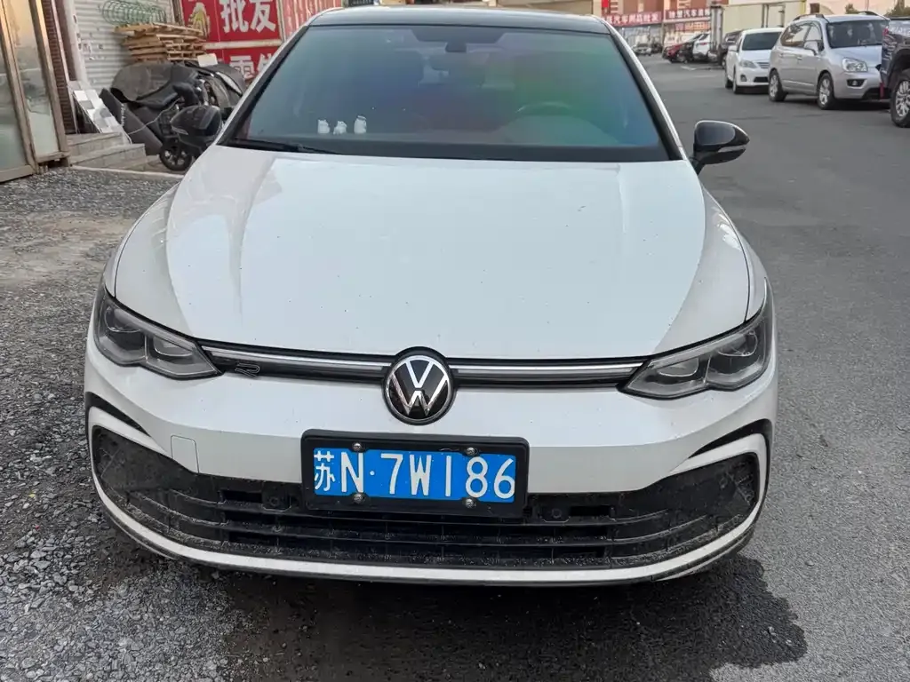 Volkswagen Golf 2022 из CN, фото 2