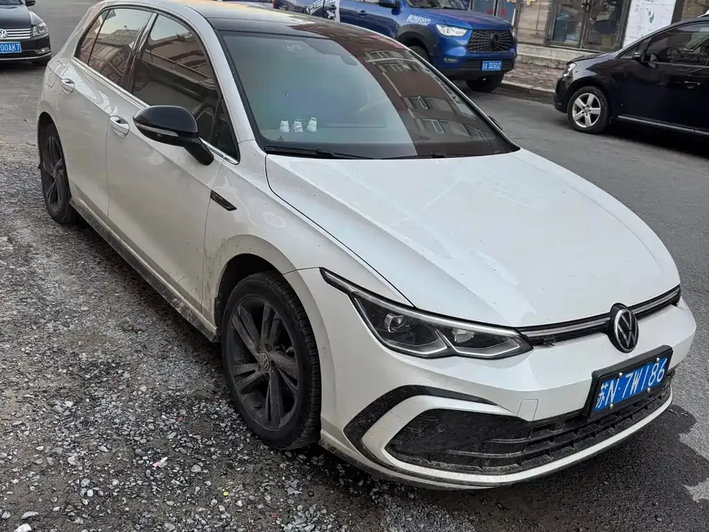 Volkswagen Golf 2022 из CN, фото 3