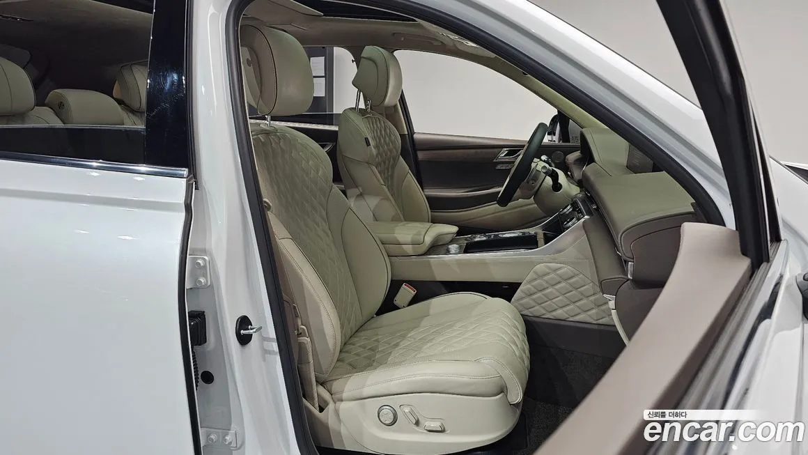 Genesis GV80 — фото 10