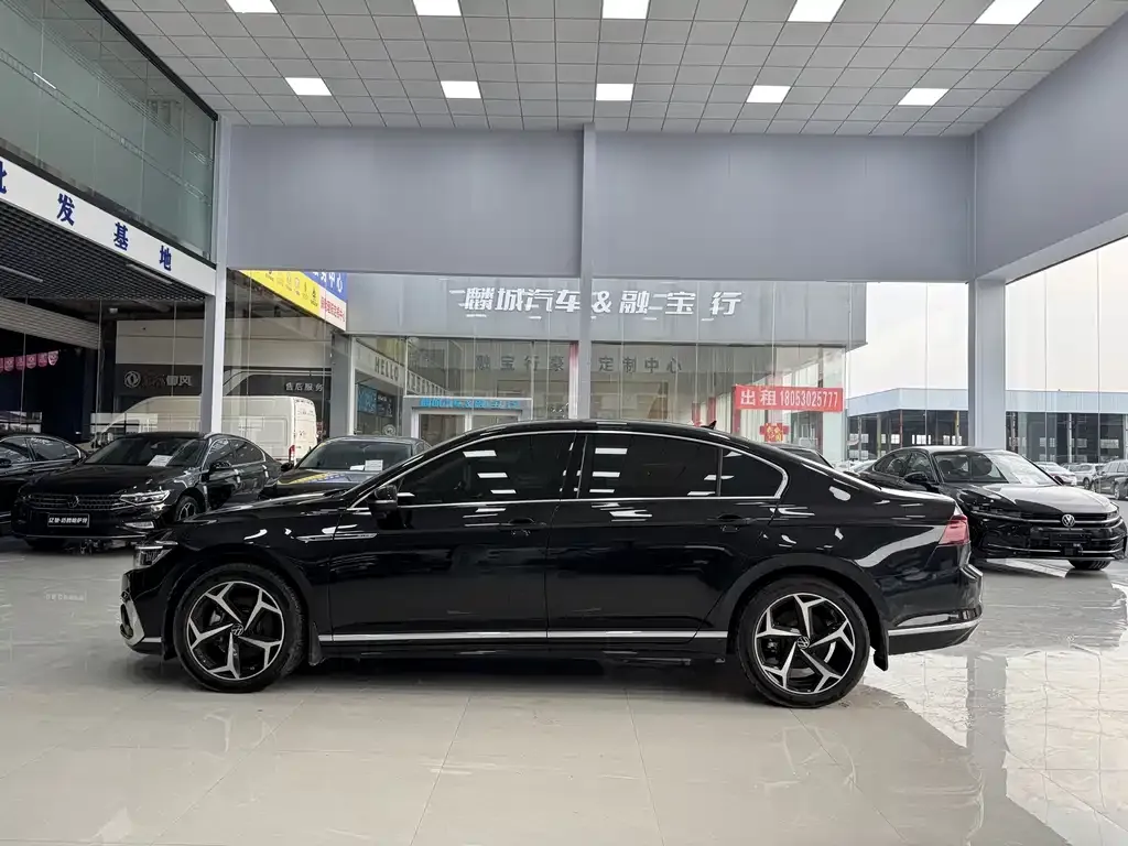 Volkswagen Magotan 2024 из CN, фото 4