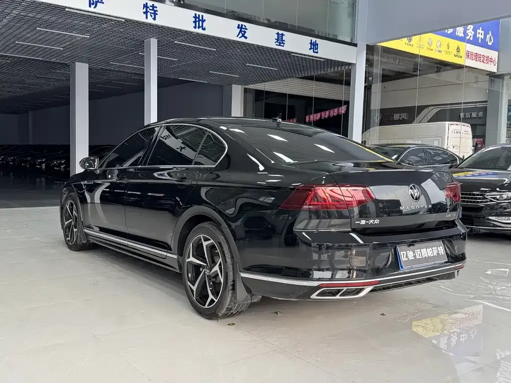 Volkswagen Magotan 2024 из CN, фото 5