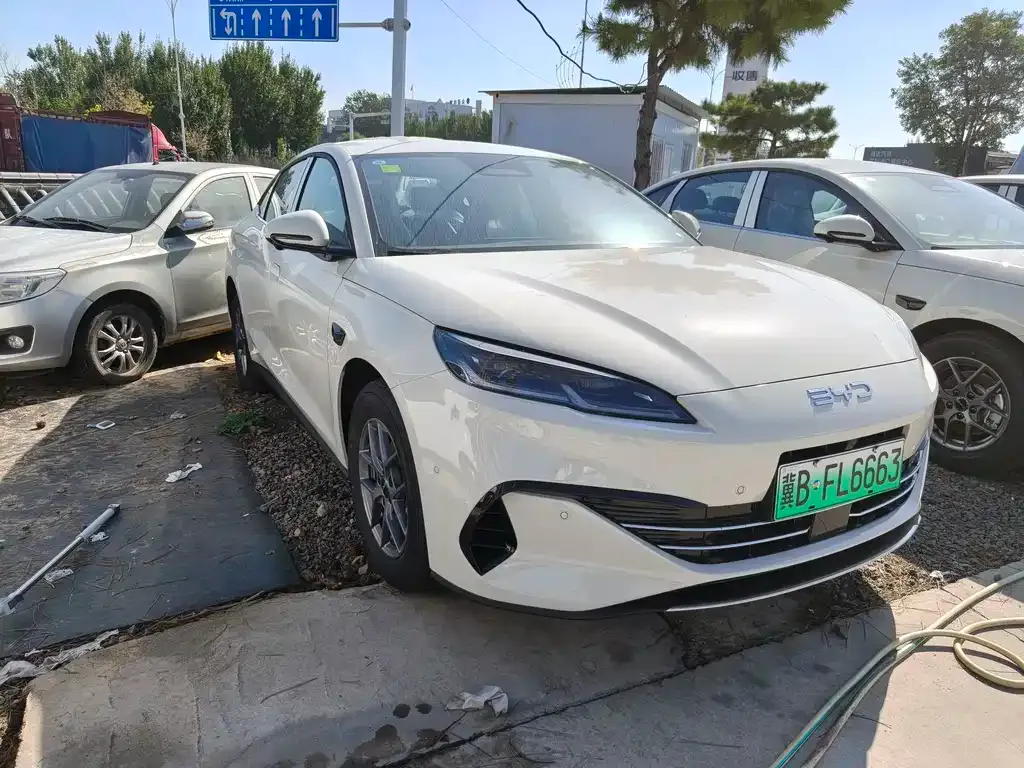 BYD Seal 06 NEV — фото 3
