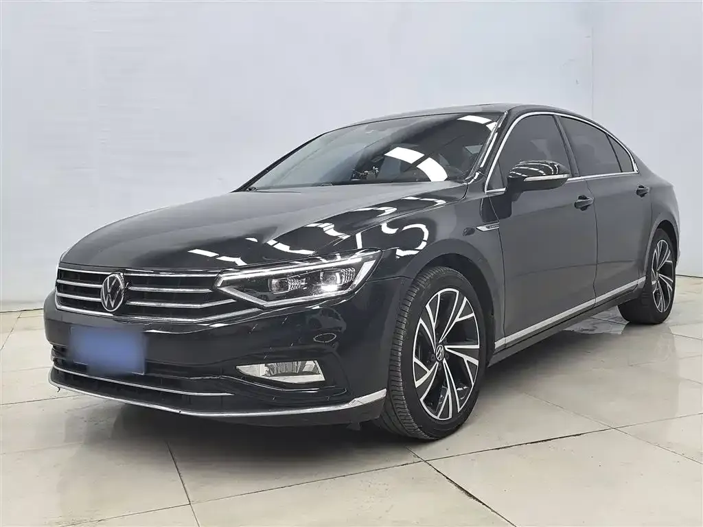 Volkswagen Magotan 2022 из CN, фото 2