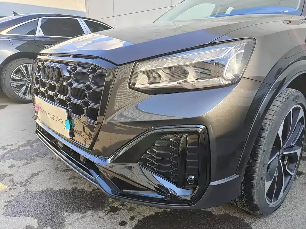 Audi Q2L 2024 из CN, фото 6