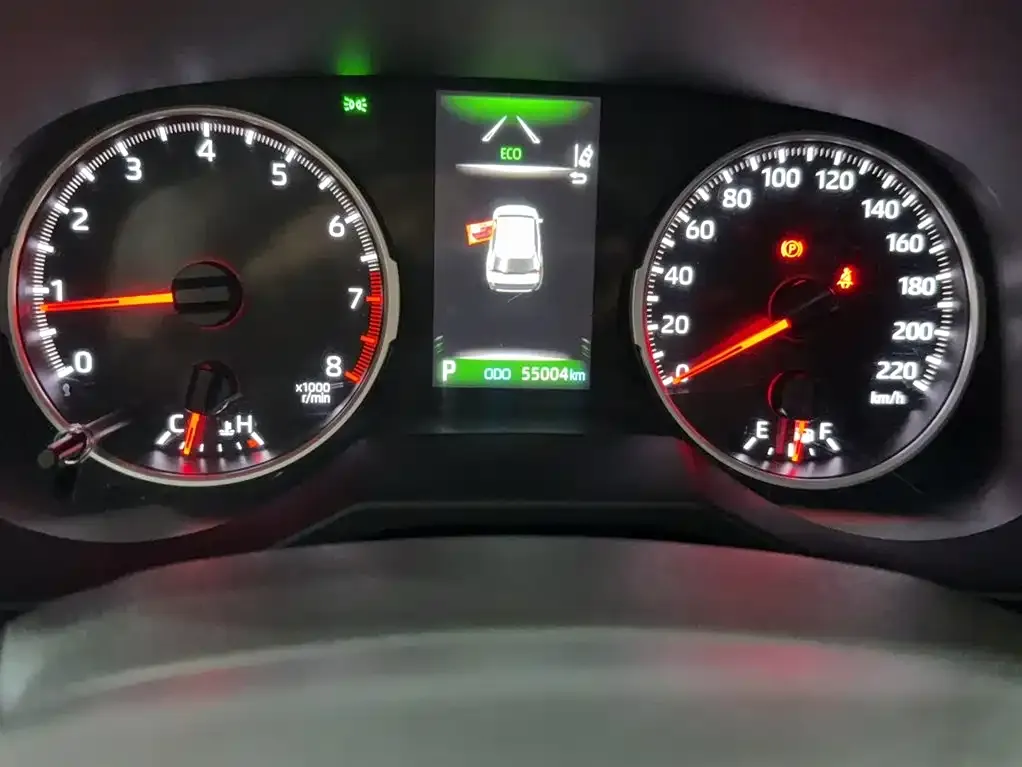 Toyota Wildlander 2022 из CN, фото 5