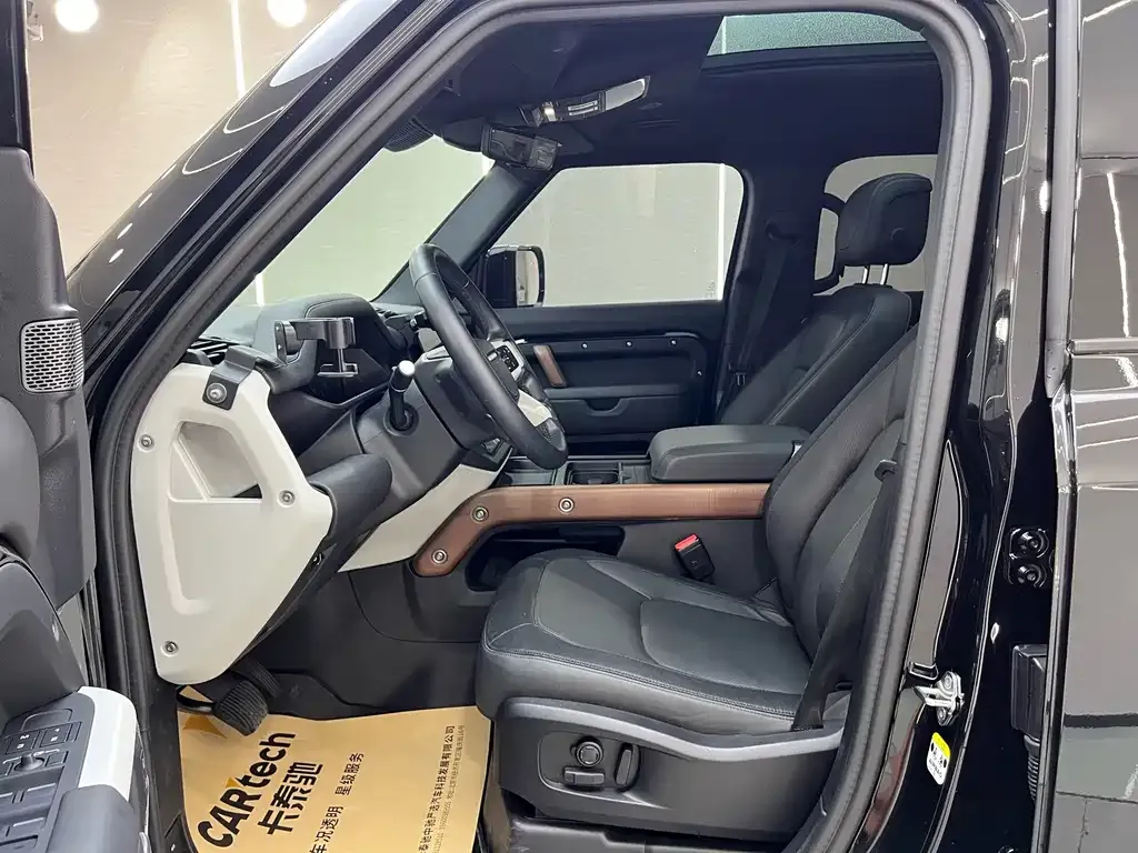Land Rover Defender 2024 из CN, фото 8