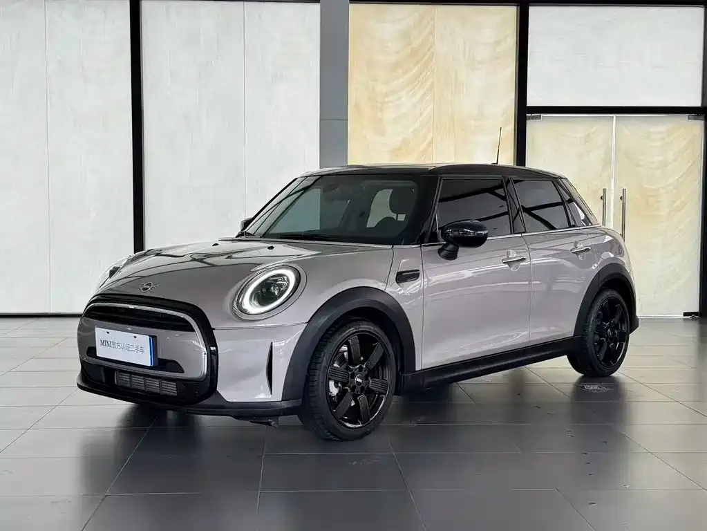 MINI Cooper (3-door) 2023 из CN, фото 1
