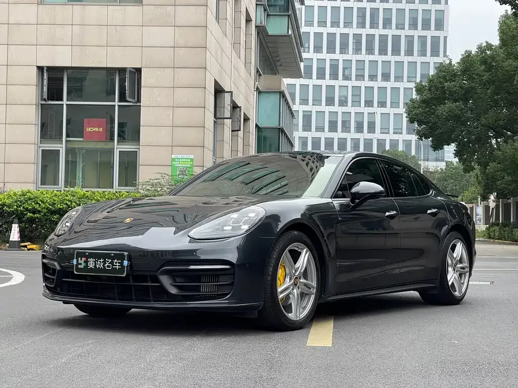 Porsche Panamera 2022 из CN, фото 1