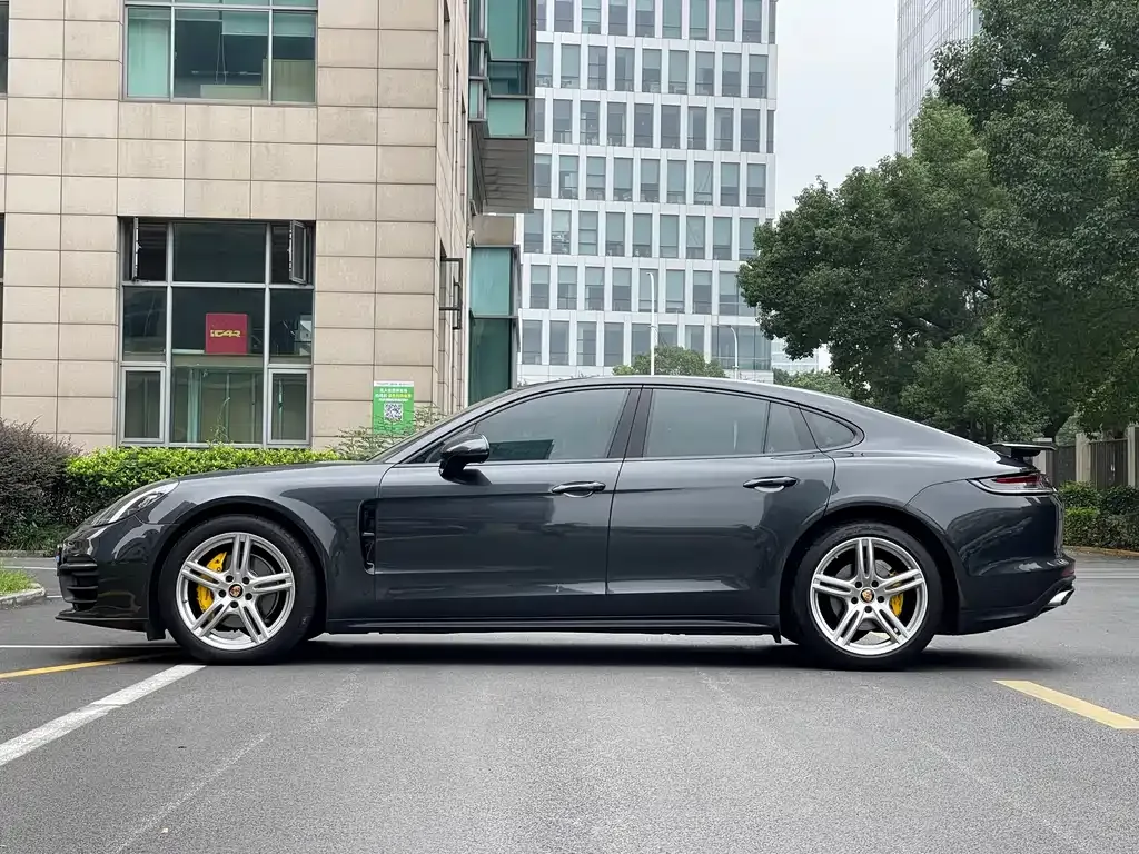 Porsche Panamera 2022 из CN, фото 4
