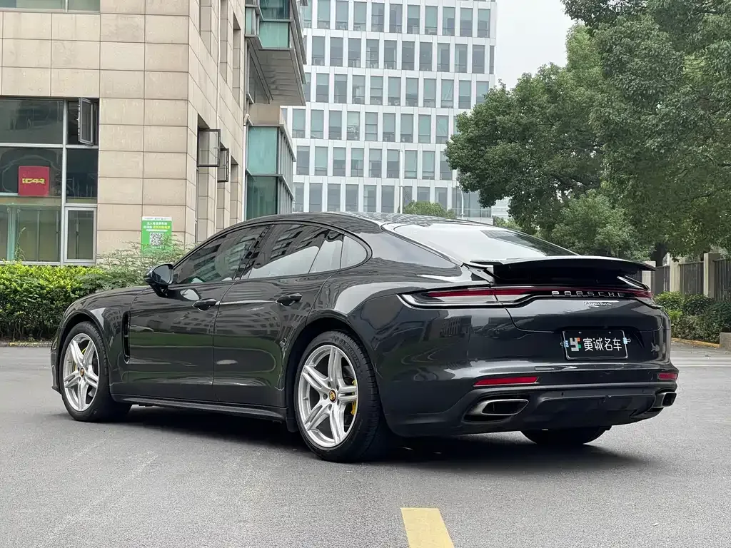 Porsche Panamera 2022 из CN, фото 5