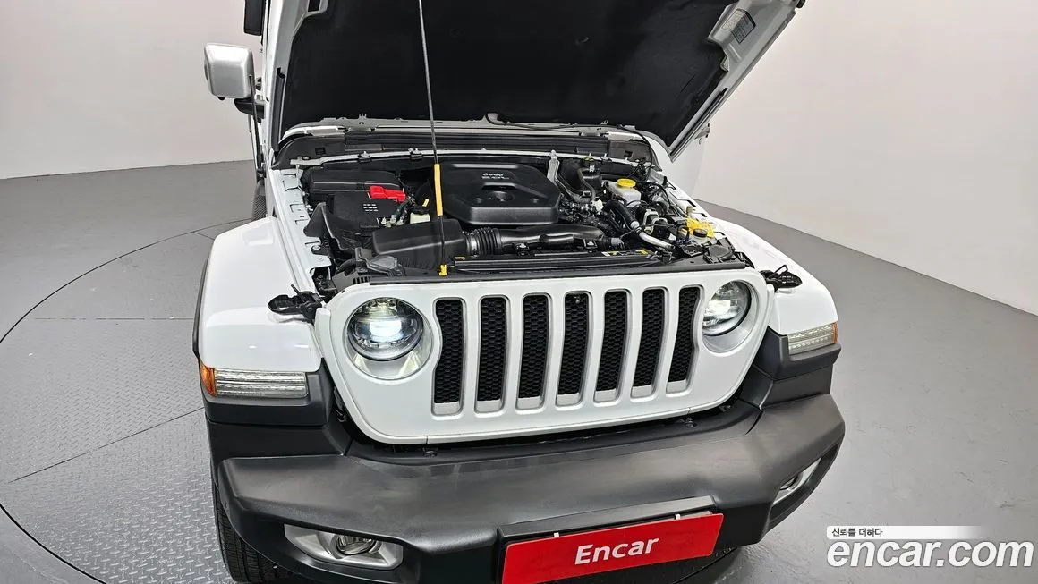 Jeep Wrangler 2023 из KR, фото 6
