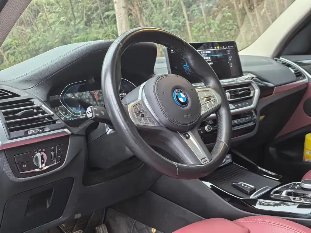 BMW iX3 2023 из CN, фото 9