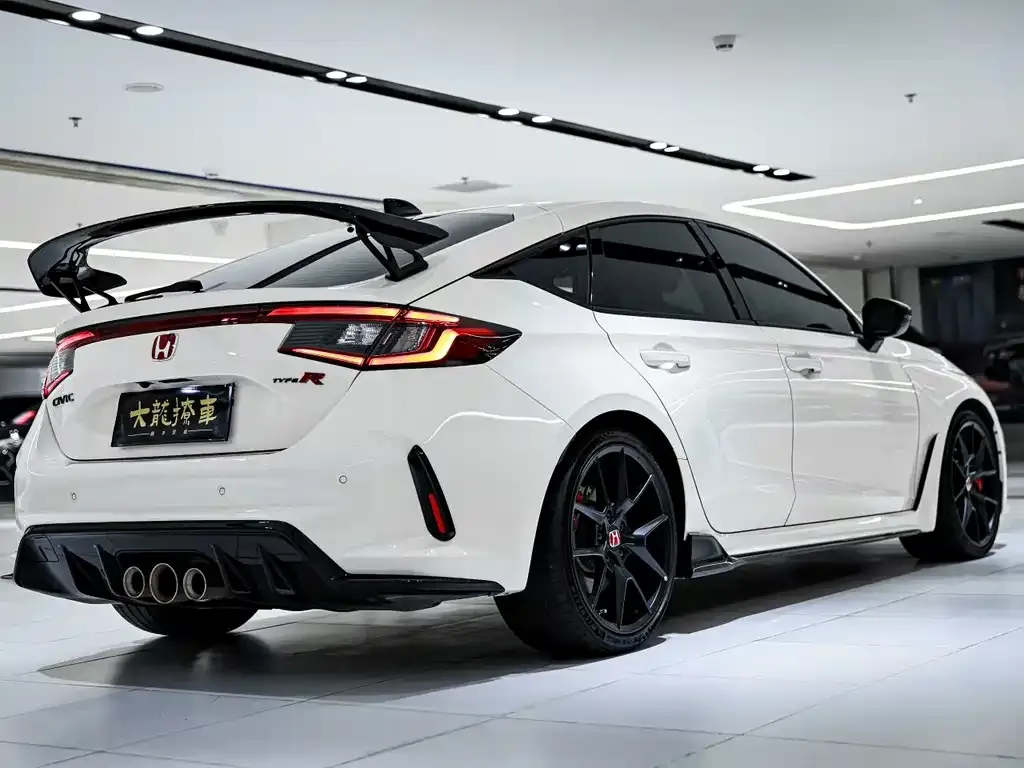 Honda Civic (Import) 2023 из CN, фото 2