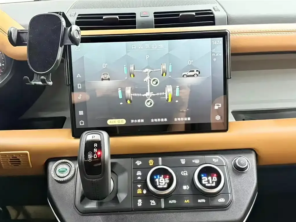 Land Rover Defender 2023 из CN, фото 10