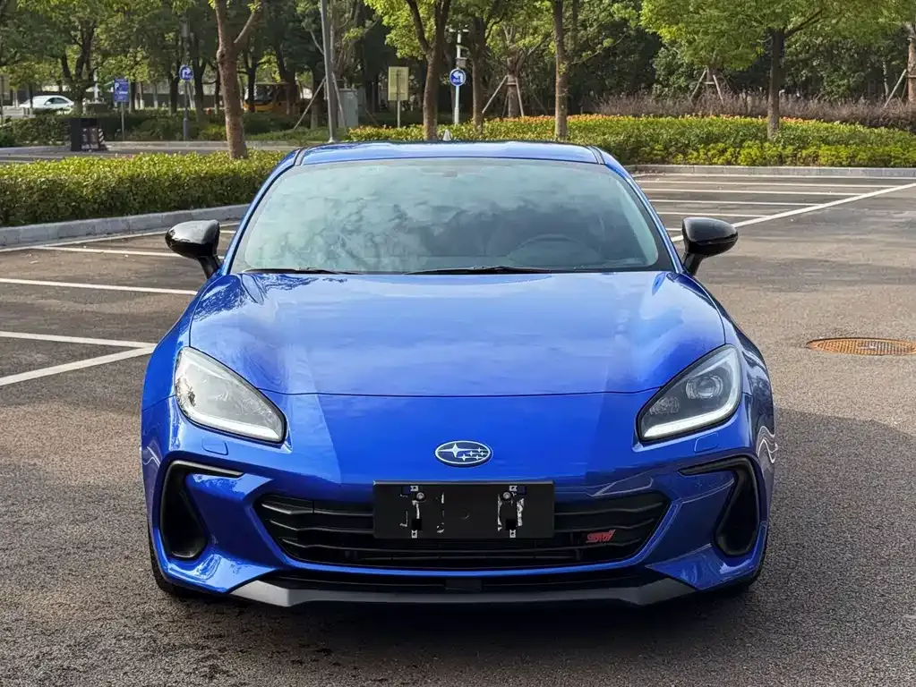 Subaru BRZ 2024 из CN, фото 2
